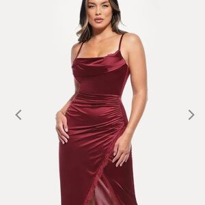 Lace Trim Sculpting Red Midi Dress